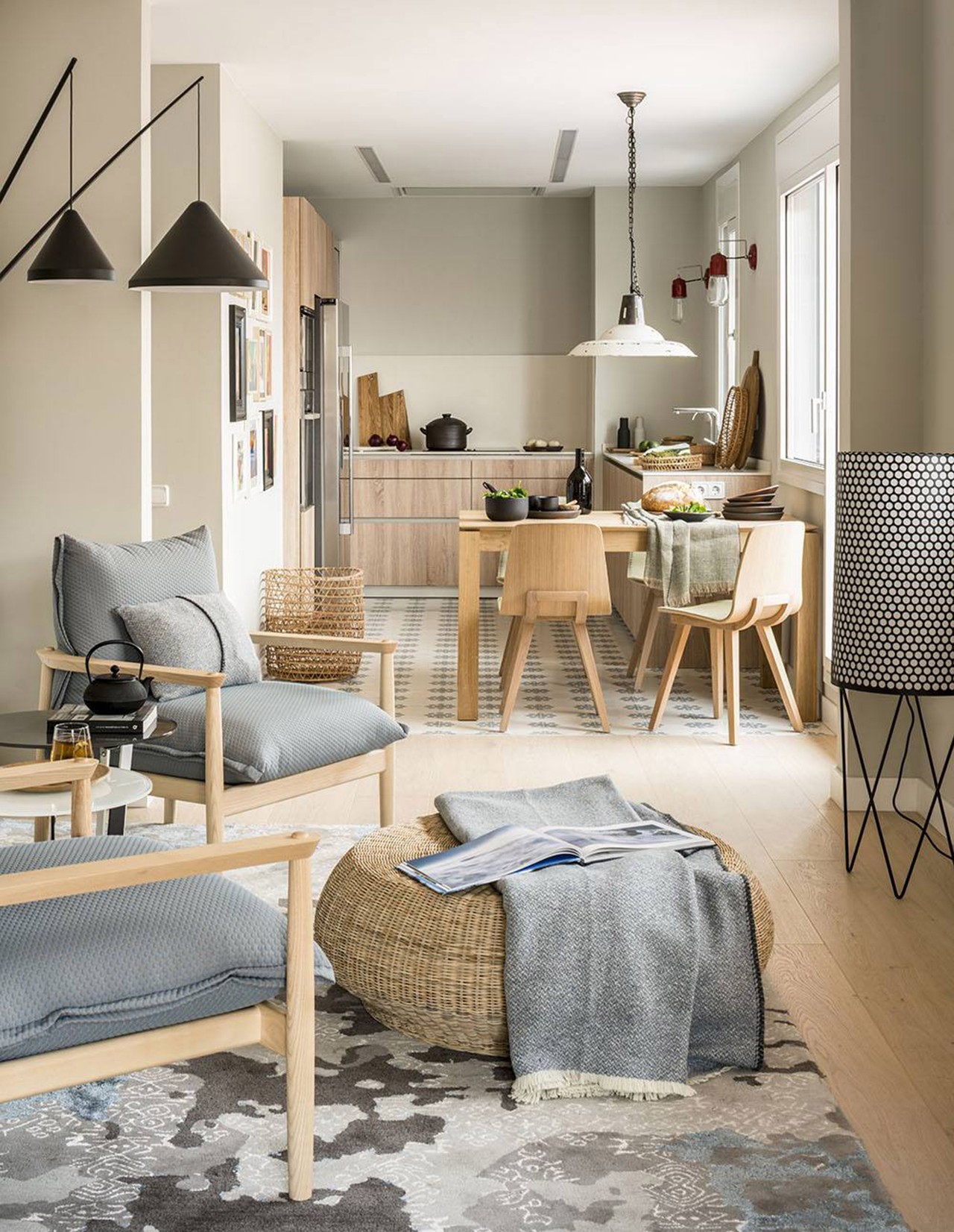 1534838761127967.jpg d63835de53d3644a40ab3359a86ae368.jpg